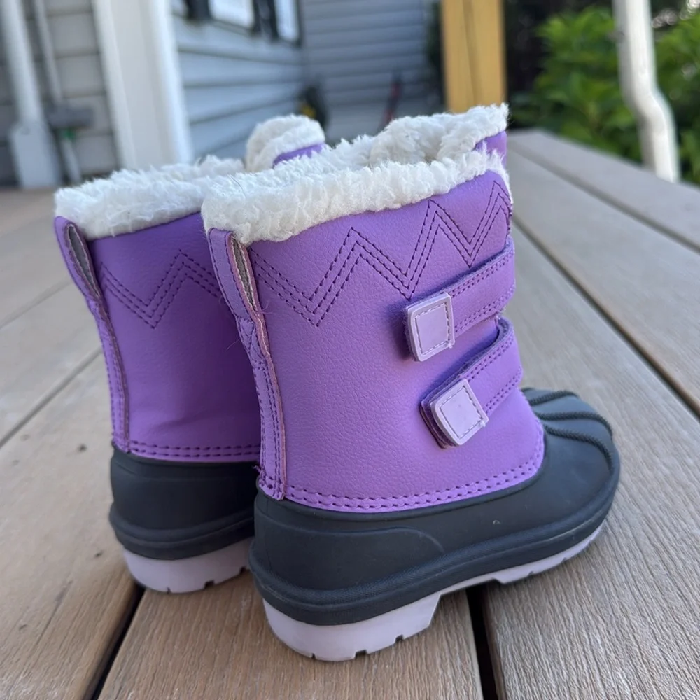 Snow Boots Cat & Jack Size 8 Toddler